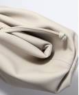 Сумка Bottega Veneta The Pouch Mist Clutch